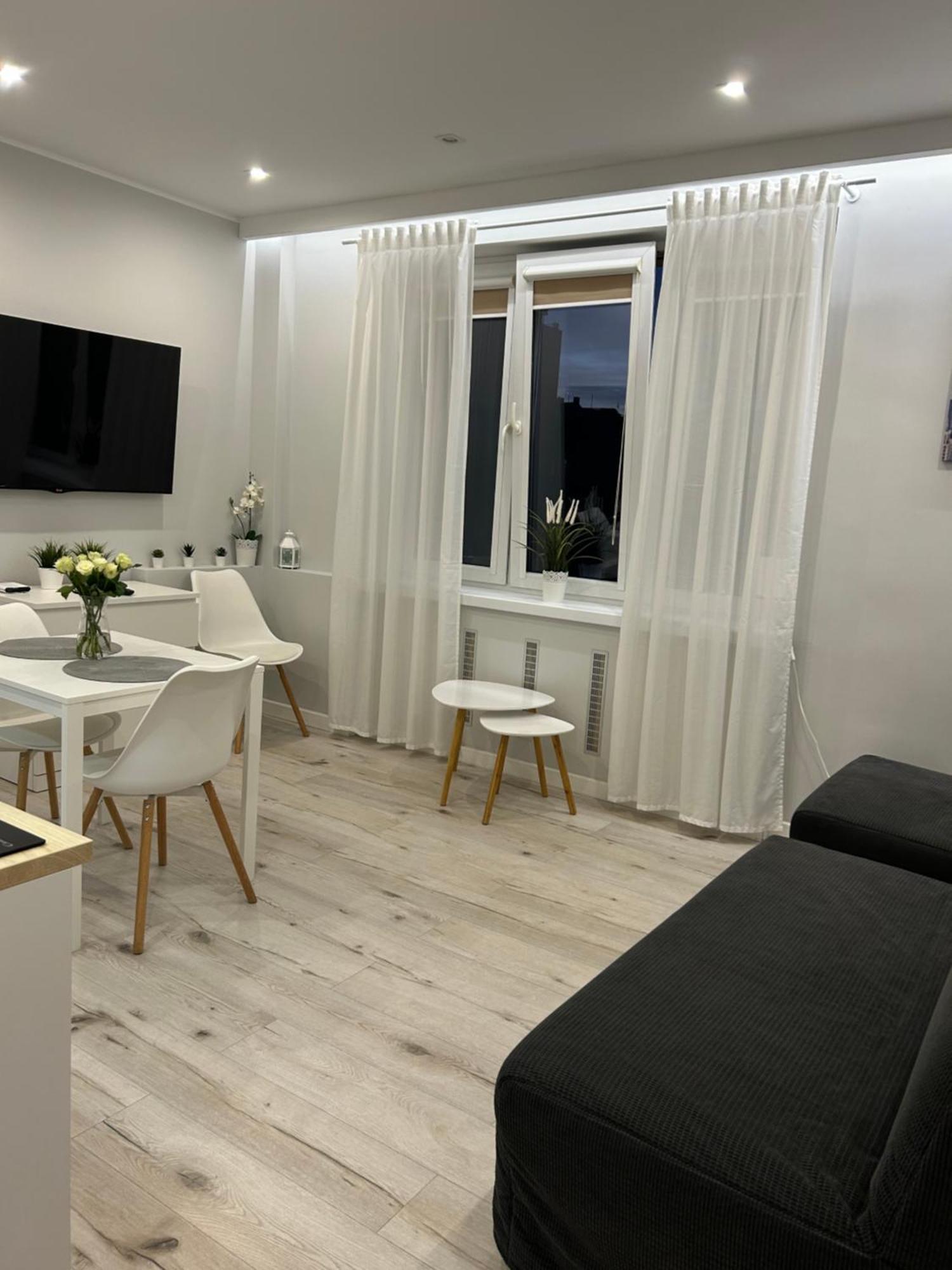 Apartament Na Dworcowej Centrum Parking Gratis 弗罗茨瓦夫 外观 照片